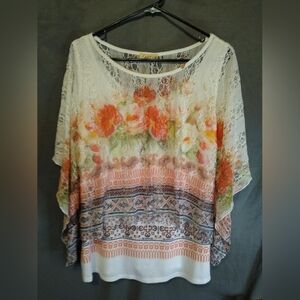 Lavish Short Sleeve Floral Lace Overlay Women's Top